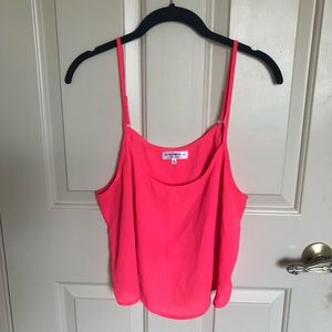 Cropped swing top
